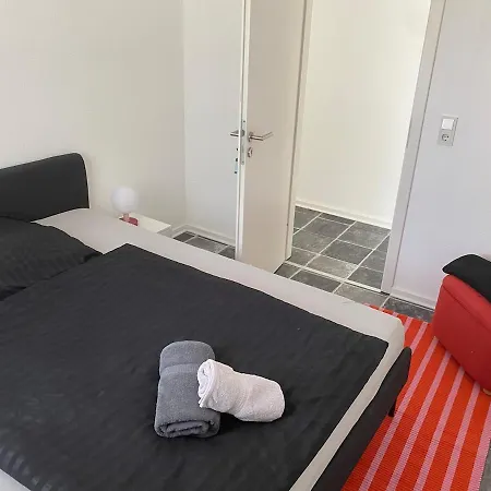 Traum Familien Stradella Mit 1500qm Garten In Zentraler Lage Von Vakantiehuis